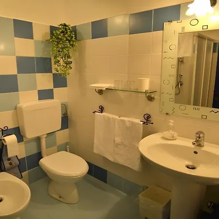 Il Sole Delle Rive Sinio