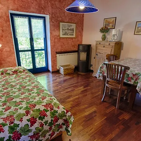 Il Sole Delle Rive Sinio